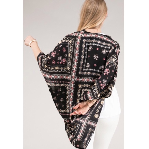 Sweaters - 🌟LAST SMALL🌟Floral Cardigan🌸🌼